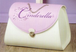 Δερμάτινη Βαλίτσα της Disney με την Cinderella